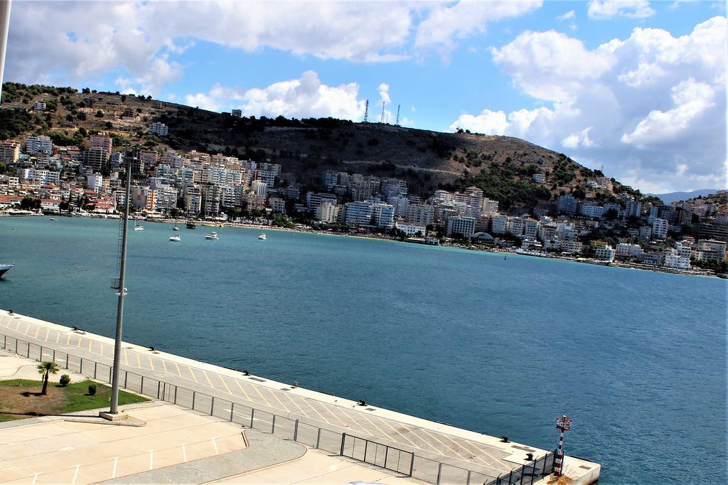 Seaside Apartment Саранда Экстерьер фото
